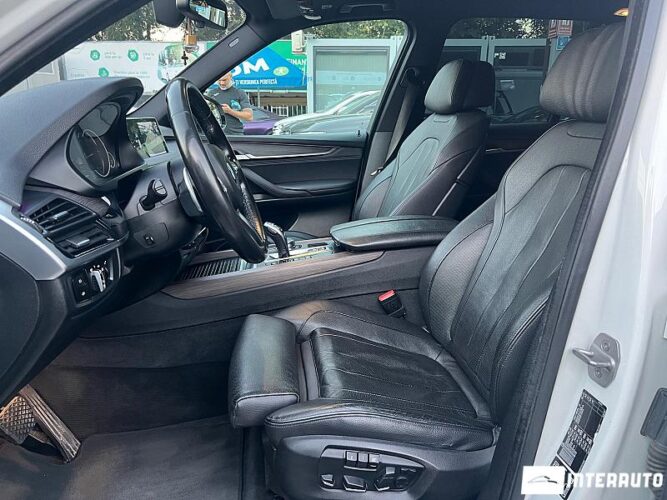 BMW X5 2.5D 35 interauto-car
