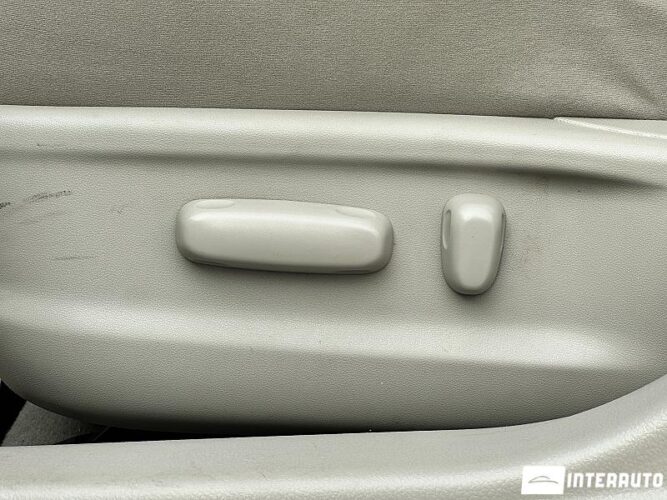 Toyota Camry 46 interauto-car