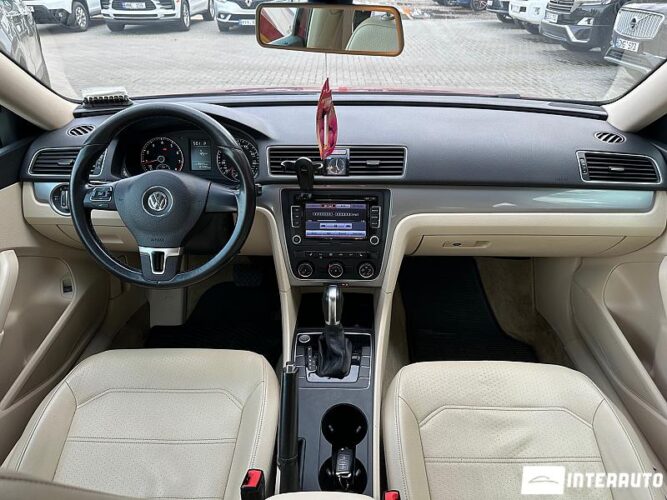 Volkswagen Passat 42 interauto-car