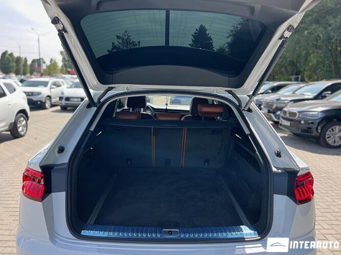 Audi Q8 47 interauto-car