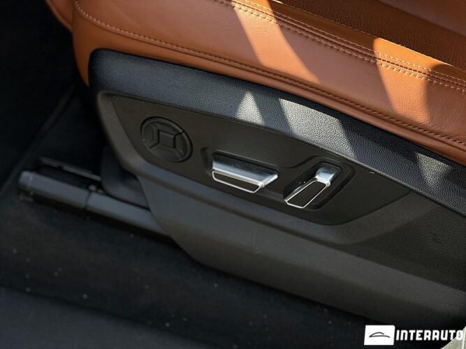 Audi Q8 37 interauto-car