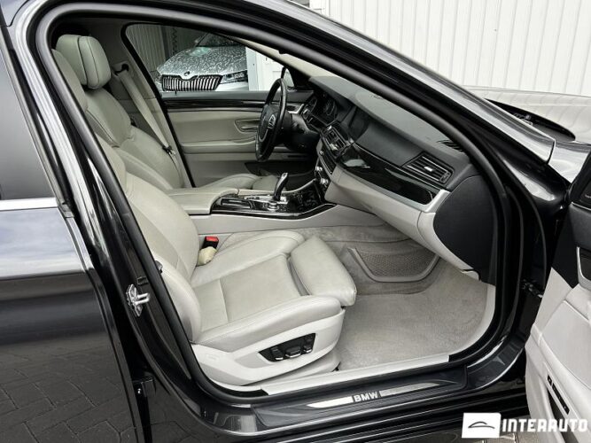 BMW 528 38 interauto-car