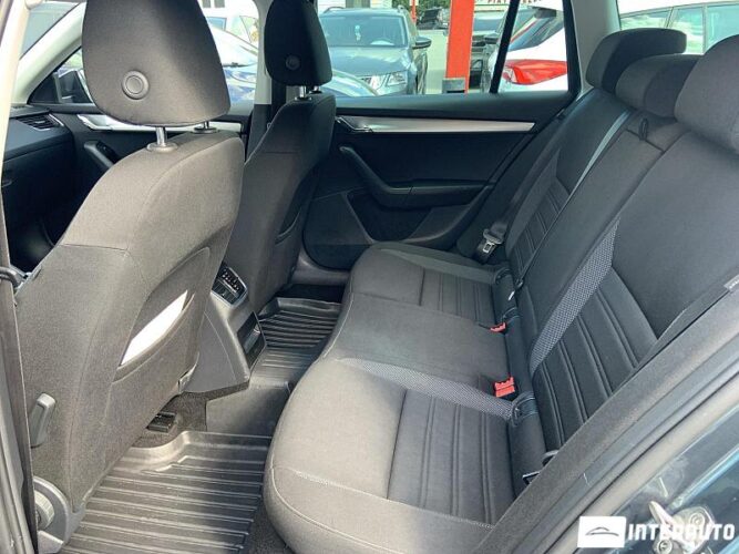 Skoda Octavia 37 interauto-car