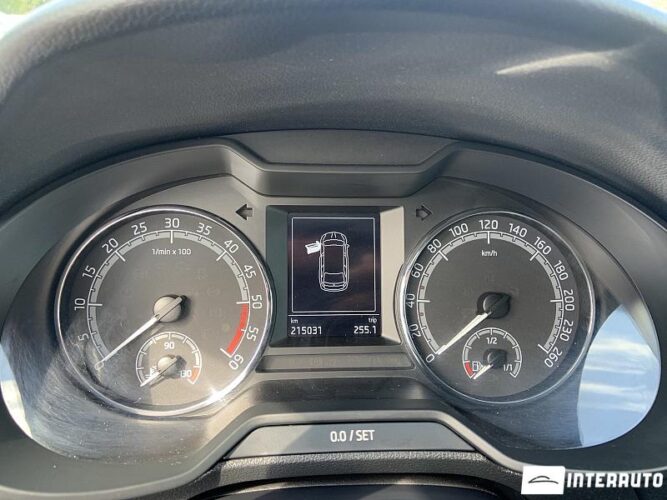 Skoda Octavia 34 interauto-car