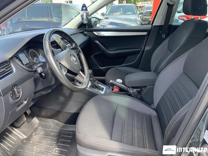 Skoda Octavia 32 interauto-car