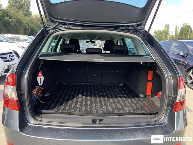 Skoda Octavia 30 interauto-car