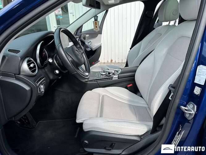 Mercedes C 350e 37 interauto-car