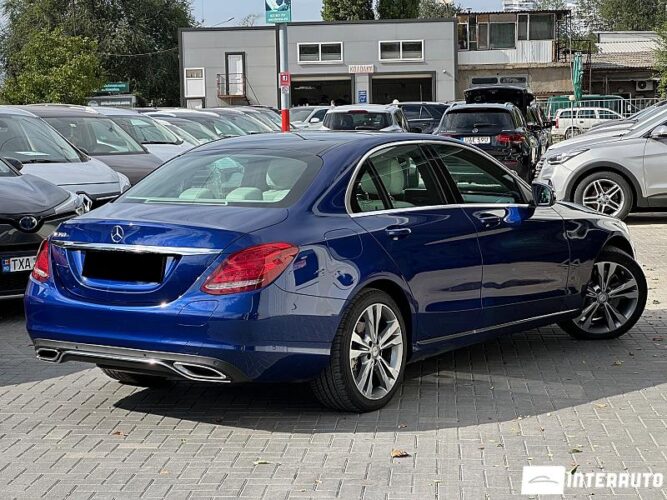 Mercedes C 350e 35 interauto-car