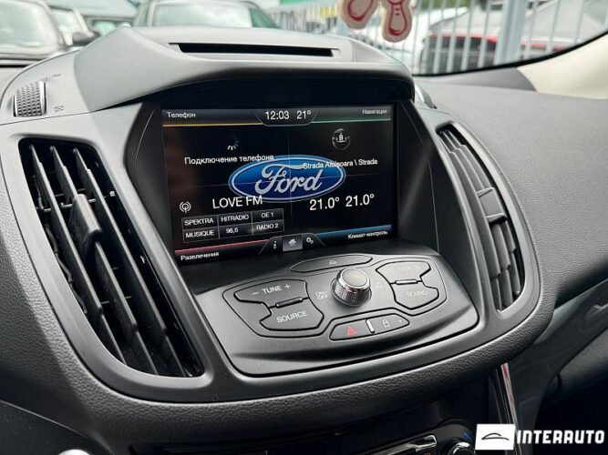 Ford Kuga 39 interauto-car