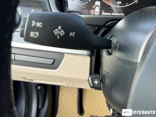 BMW 520 42 interauto-car