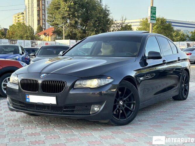 BMW 520 32 interauto-car