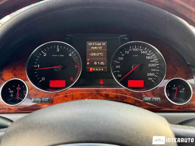 Audi A8 37 interauto-car
