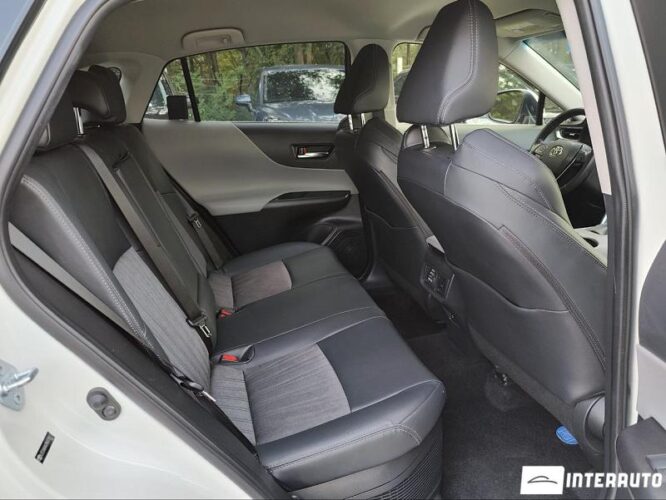 Toyota Venza 44 interauto-car