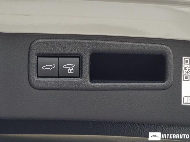 Toyota Venza 55 interauto-car