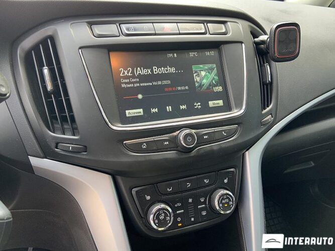 Opel Zafira 33 interauto-car