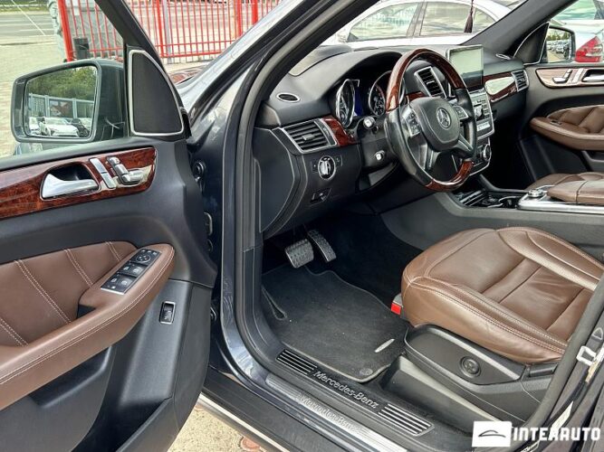 Mercedes ML 250 42 interauto-car