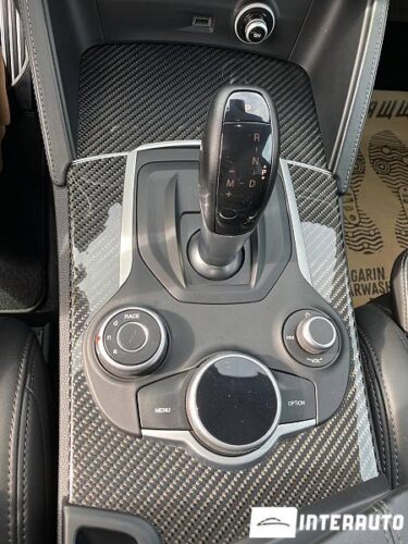 Alfa Romeo Stelvio Quadrifoglio 46 interauto-car