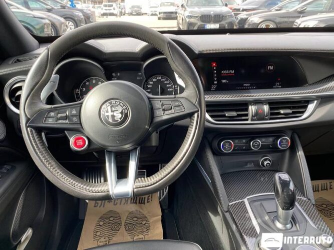 Alfa Romeo Stelvio Quadrifoglio 42 interauto-car