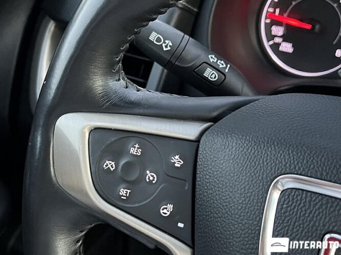 GMC Terrain 44 interauto-car