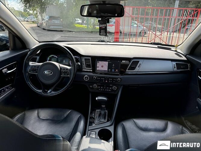Kia Niro 41 interauto-car