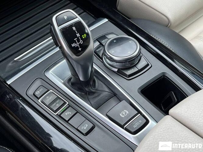 BMW X5 2.5D 46 interauto-car