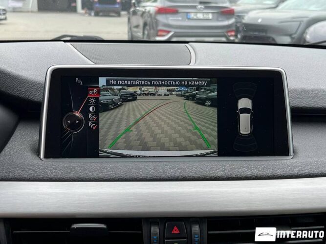 BMW X5 2.5D 44 interauto-car