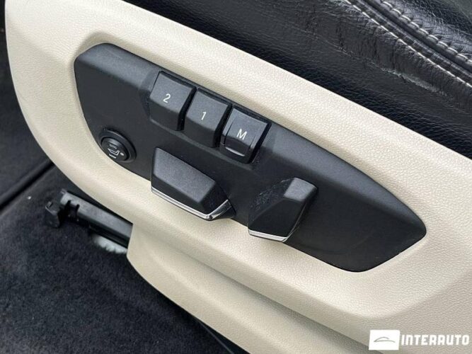 BMW X5 2.5D 47 interauto-car