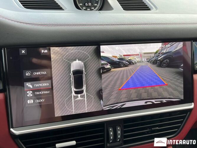 Porsche Cayenne Turbo S-E Hybrid Coupe 48 interauto-car