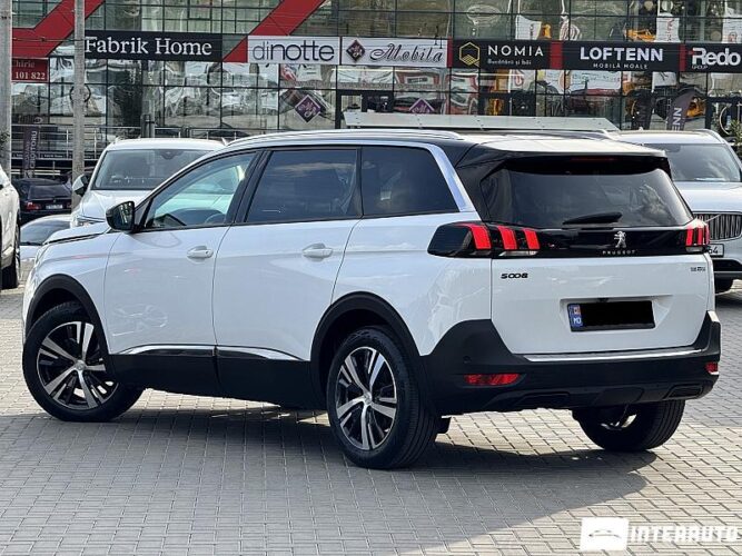 Peugeot 5008 38 interauto-car