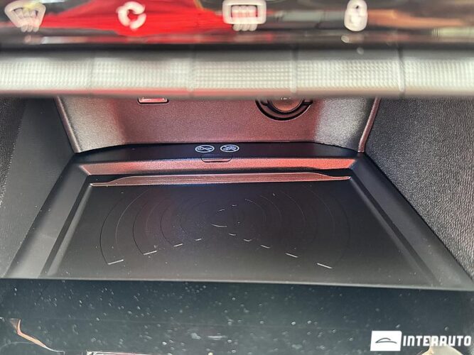 Peugeot 5008 46 interauto-car