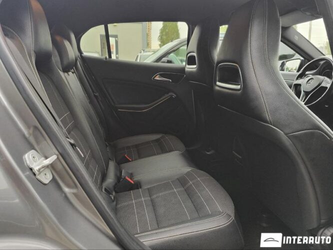 Mercedes GLA 180 37 interauto-car