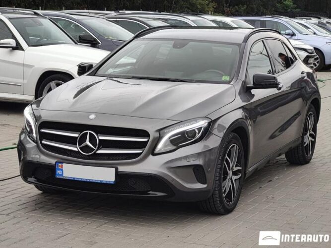 Mercedes GLA 180 30 interauto-car