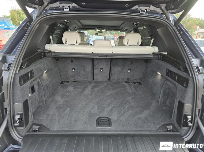 BMW X5 4.0i 63 interauto-car