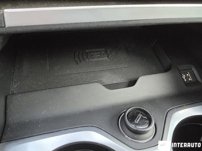 BMW X5 4.0i 52 interauto-car