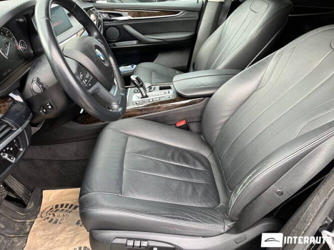 BMW X5 4.0e 35 interauto-car