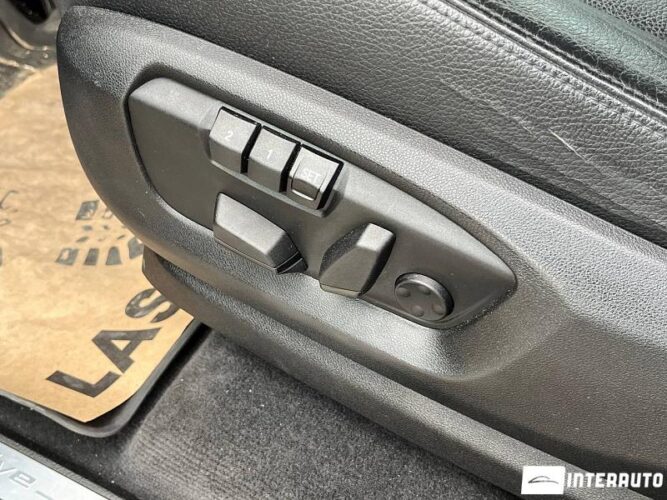 BMW X5 4.0e 44 interauto-car