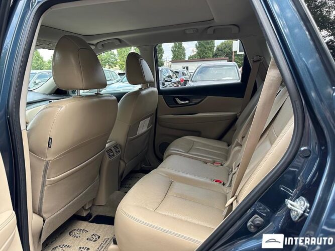 Nissan X-Trail 51 interauto-car