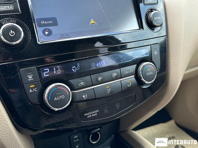 Nissan X-Trail 46 interauto-car