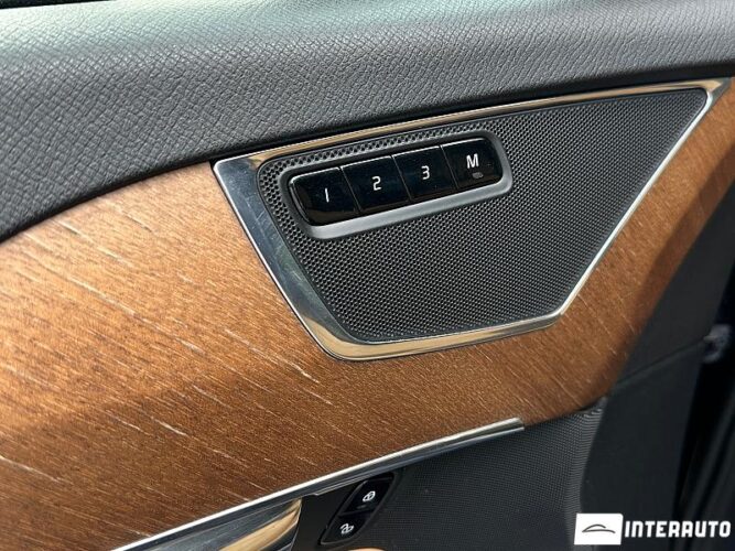 Volvo XC 90 41 interauto-car