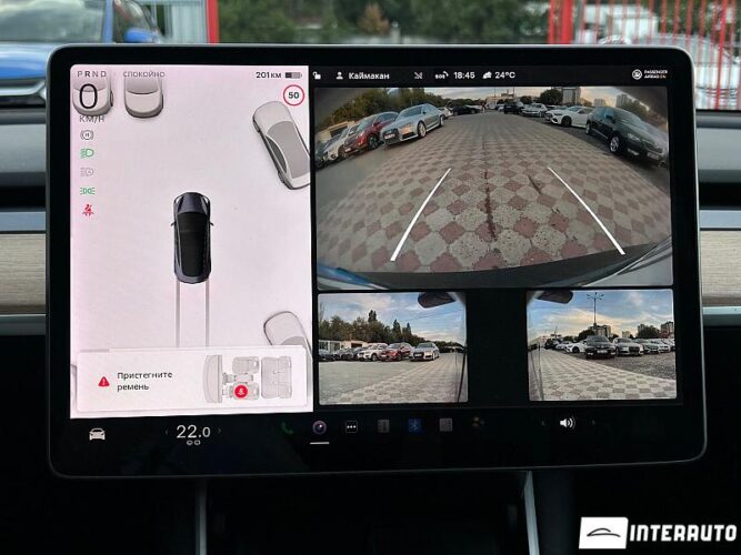 Tesla Model 3 40 interauto-car