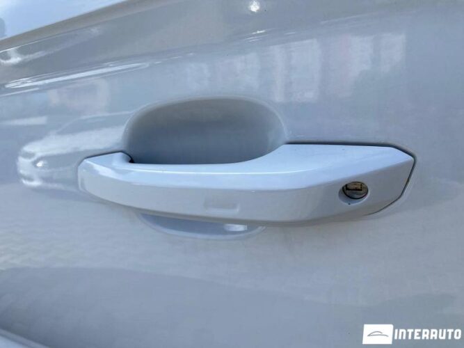 Audi Q5 43 interauto-car