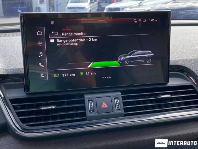 Audi Q5 52 interauto-car