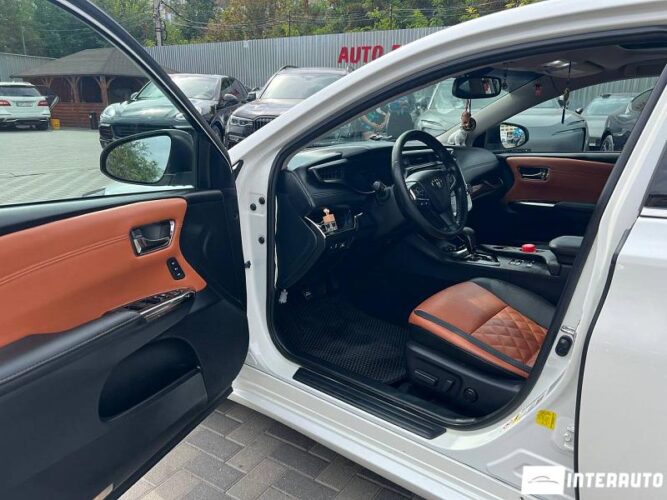 Toyota Avalon 35 interauto-car