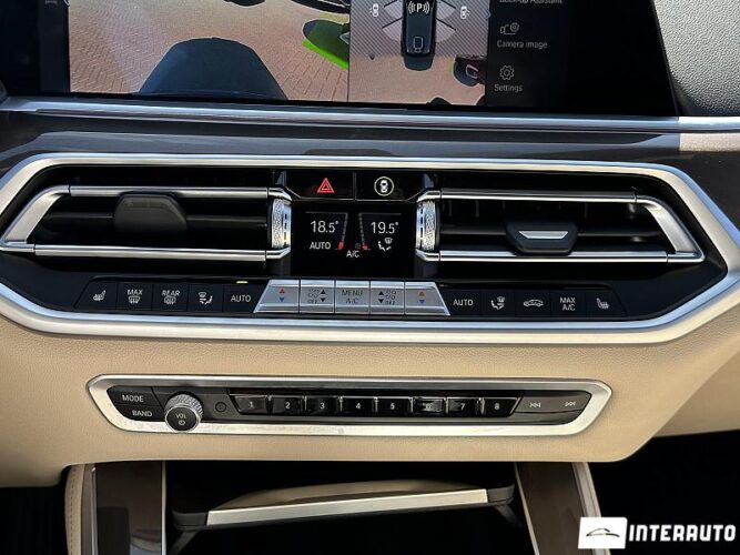 BMW X5 4.5e 44 interauto-car