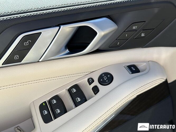 BMW X5 4.5e 54 interauto-car