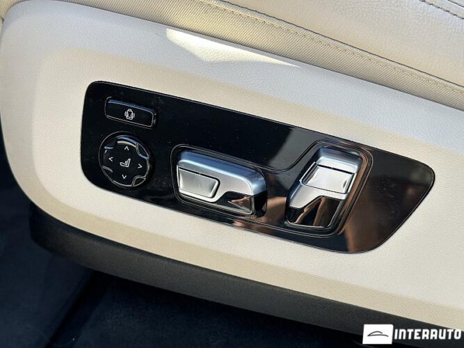 BMW X5 4.5e 56 interauto-car