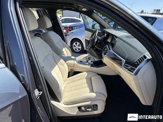 BMW X5 4.5e 50 interauto-car