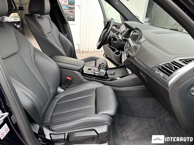 BMW X3 3.0e 34 interauto-car