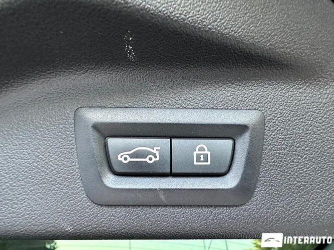 BMW X7 M5.0d 60 interauto-car