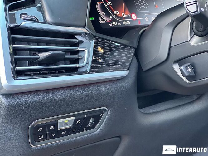 BMW X7 M5.0d 54 interauto-car